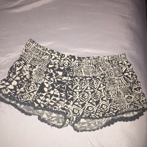 Patterned everyday or sleepwear short shorts